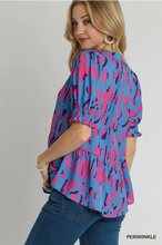 Load image into Gallery viewer, Abstract Print V-Neck Top with Smocked Sleeves
